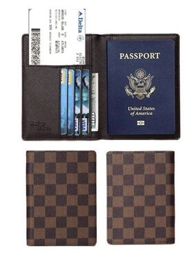 Daisy Rose RFID blocking passport holder
